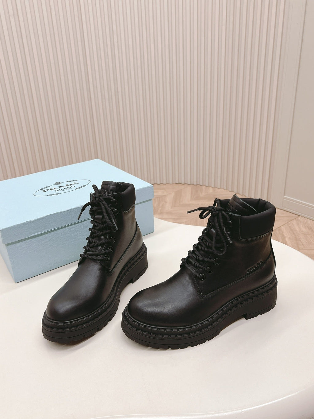 PRA LACE-UP BOOTS BLACK CALFSKIN