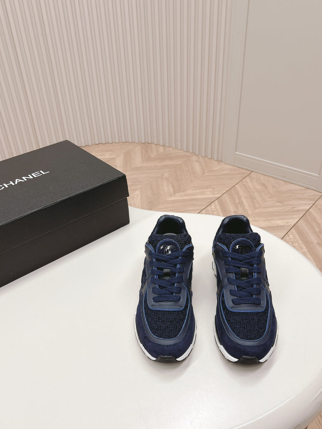 TRAINERS IN MIDNIGHT BLUE SUEDE AND CALFSKIN