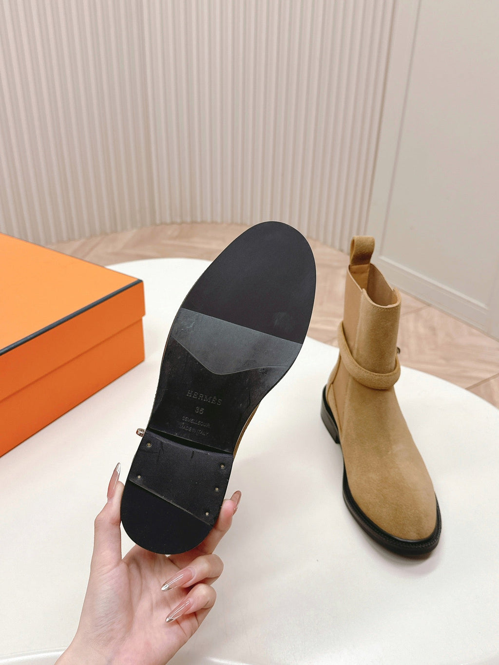 KELLY BUCKLE SHORT BOOTS IN PEANUT BROWN SUEDE