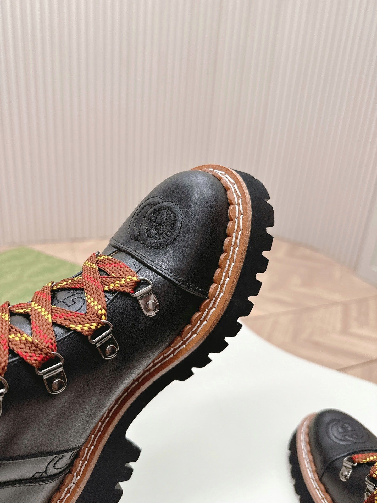 MARTIN ANKLE BOOTS IN BLACK EMBOSSED CALFSKIN MIX BROWN SUEDE