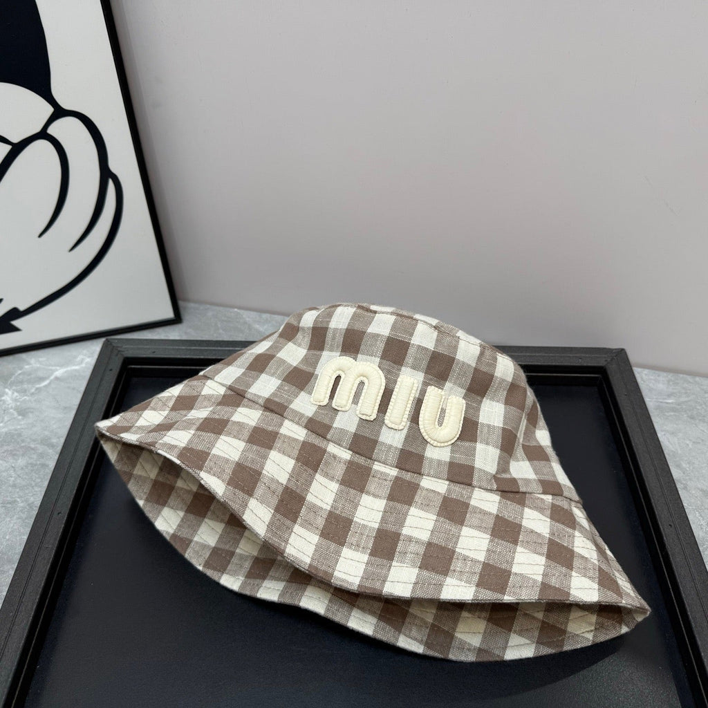 MM BUCKET CHECKED PATTERN WITH LOGO
