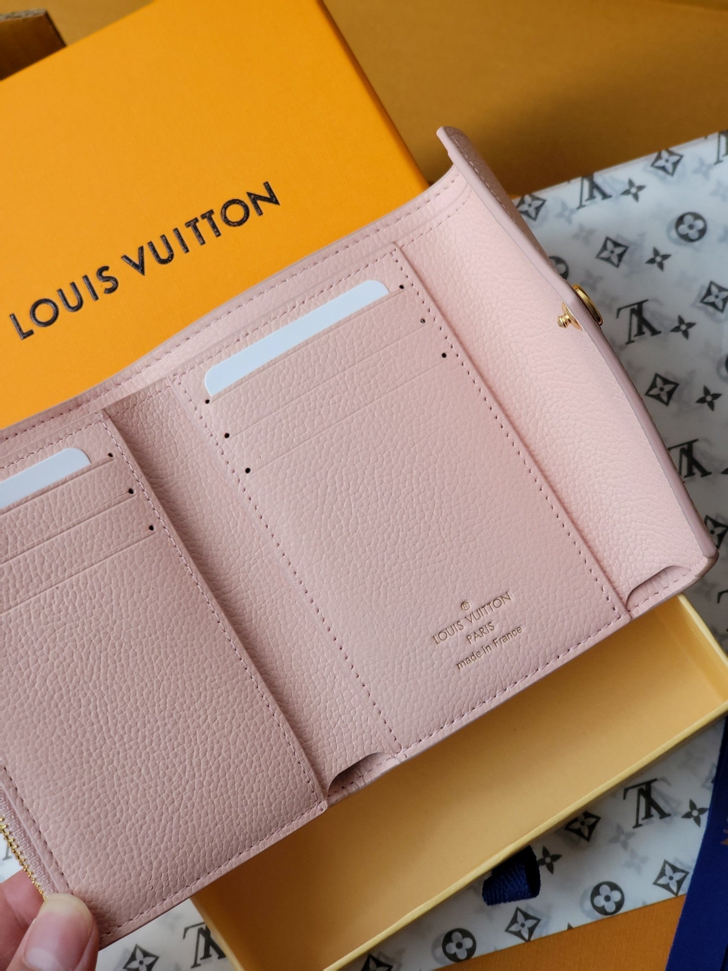 VICTORINE WALLET 12 IN LIGHT PINK MONOGRAM EMPREINTE CALFSKIN