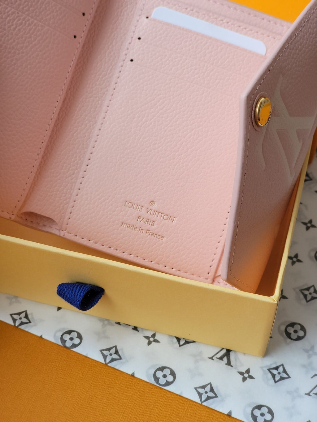 VICTORINE WALLET 12 IN LIGHT PINK MONOGRAM EMPREINTE CALFSKIN