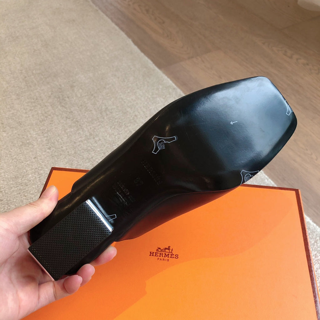 ICONIQUE 25 SANDAL CARAMEL CALFSKIN