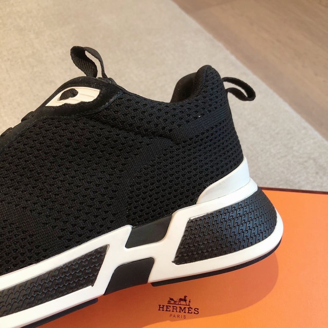 HEROS SNEAKER IN BLACK BREATHABLE MESH FABRIC