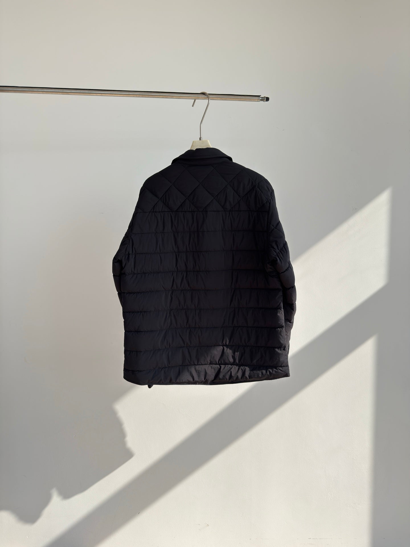 MONCLER 25S LIGHTWEIGHT DOWN JACKET 205
