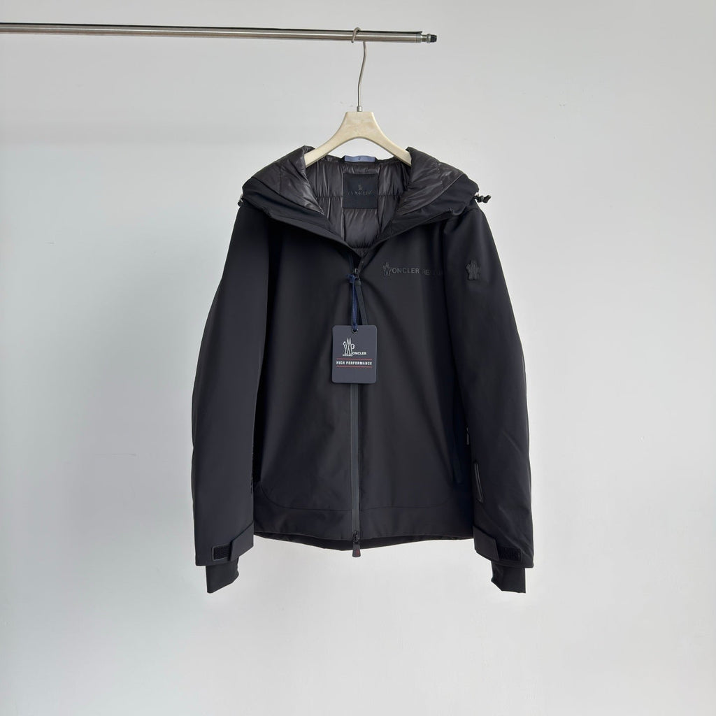 MONCLER 25S WATER-RESISTANT HOODED DOWN JACKET 230