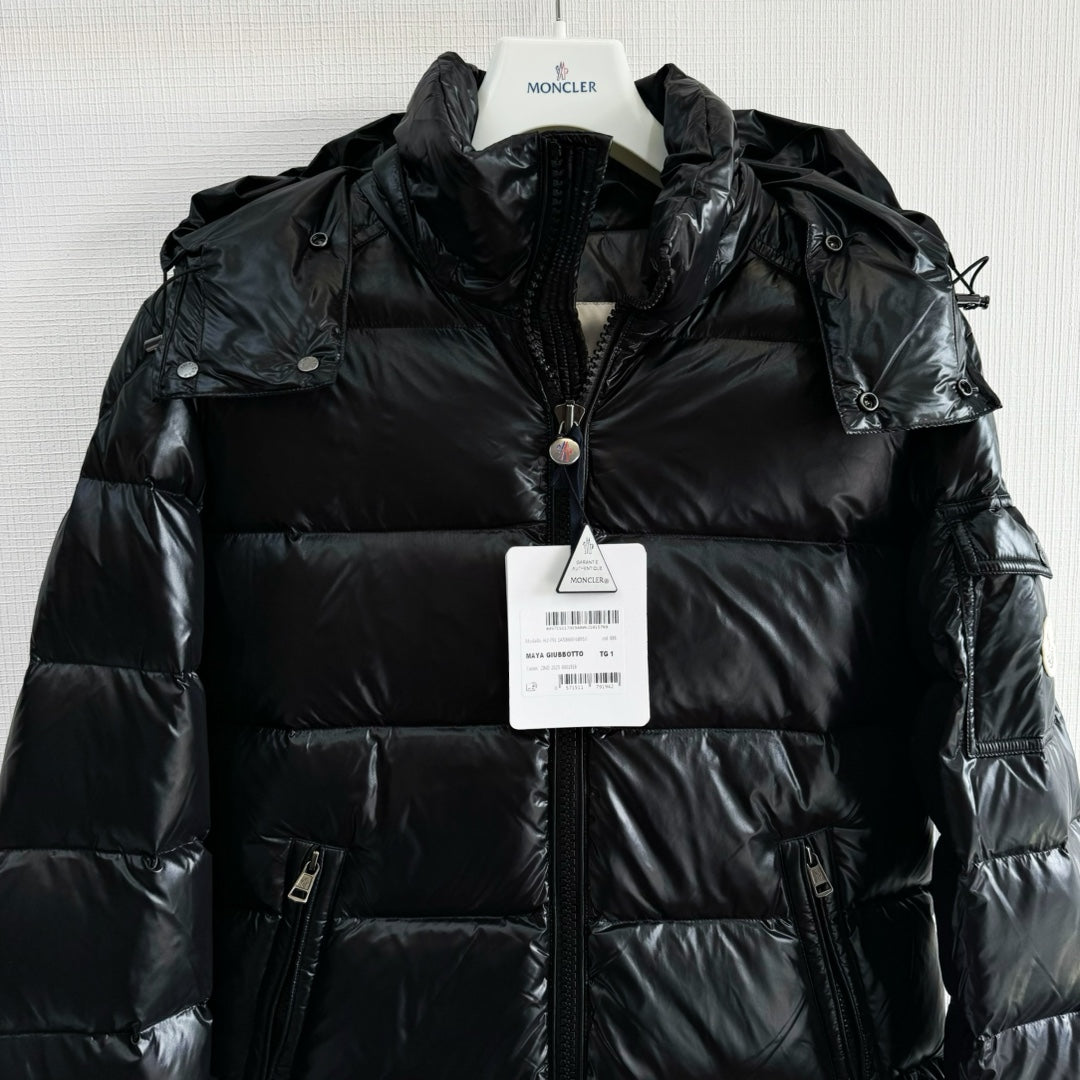 MONCLER 25S GOOSE DOWN JACKET 199