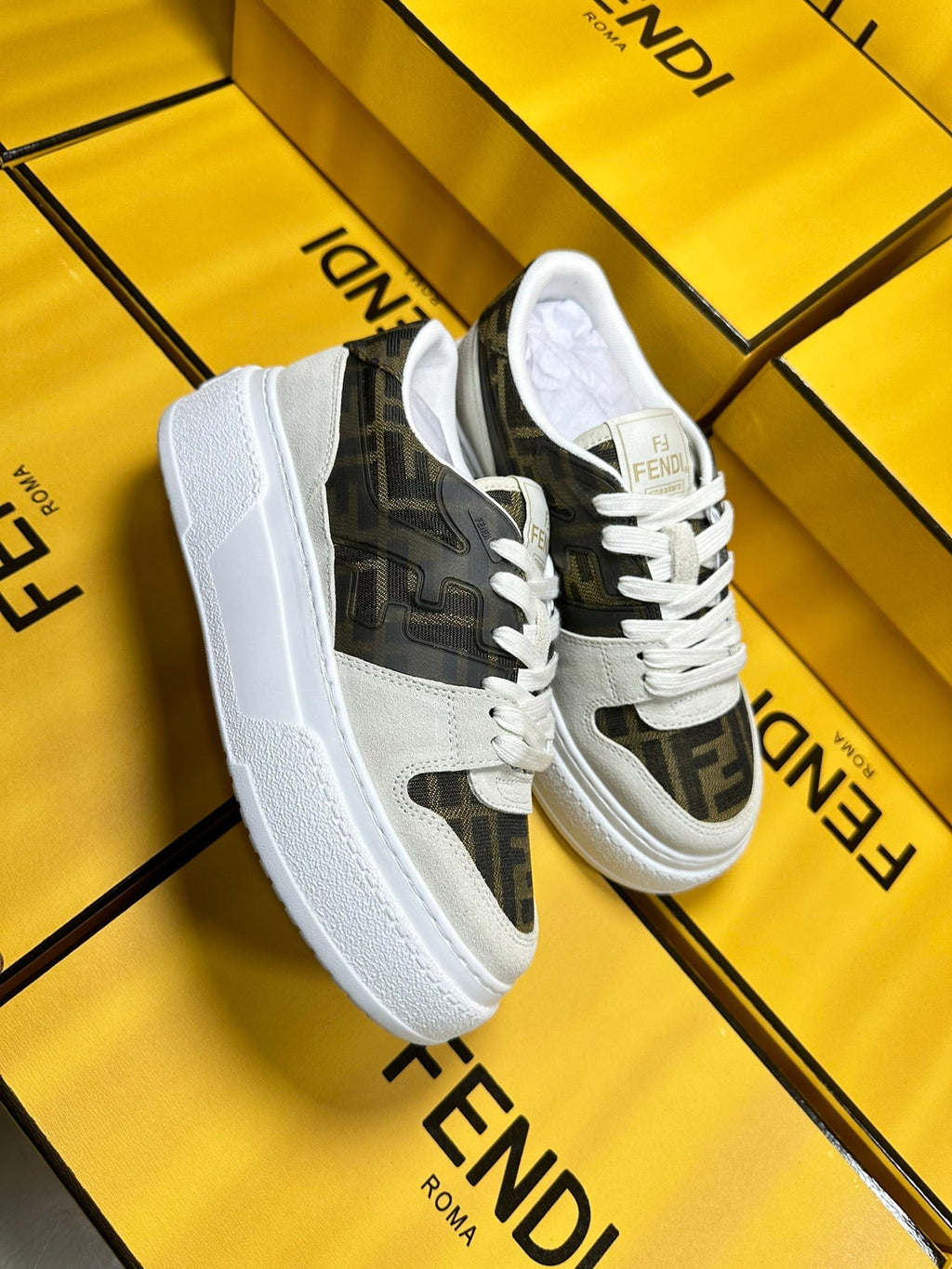 FENDI THICK-SOLDED SNEAKER IN WHITE SUEDE AND BROWN MONOGRAM FABRIC