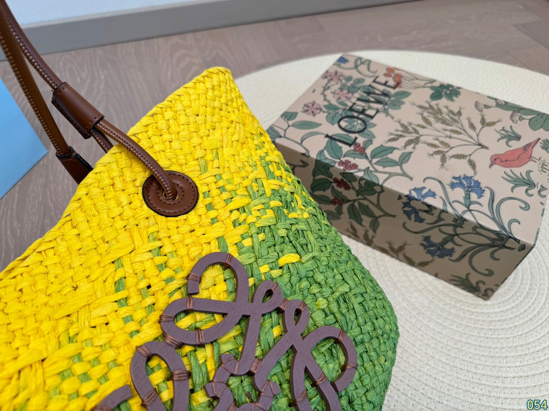 LOE SMALL ANAGRAM BASKET 28 BAG IN YELLOW MIX GREEN IRACA PALM AND CALFSKIN