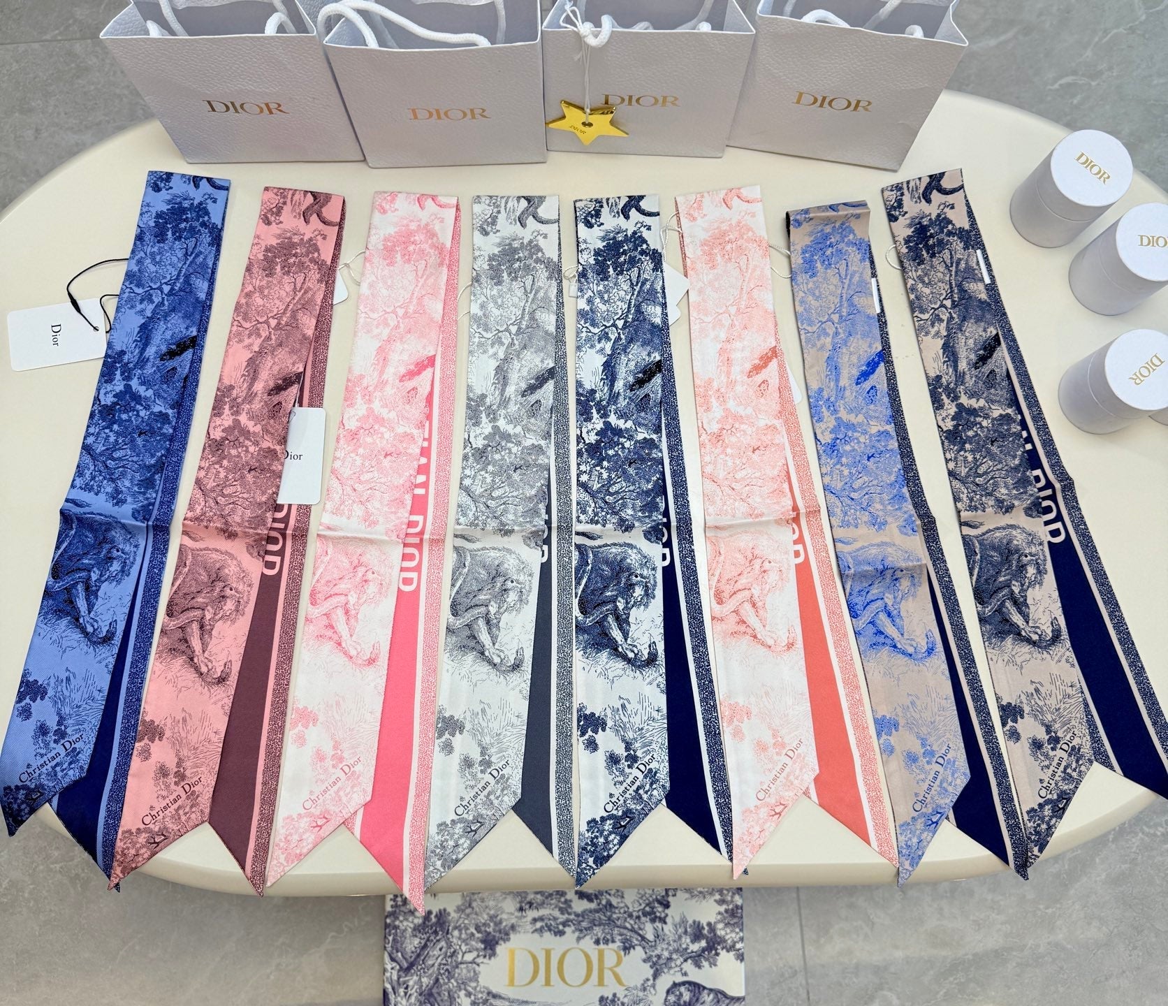 DIOR TWILLY 100 CM IN SILK 714365