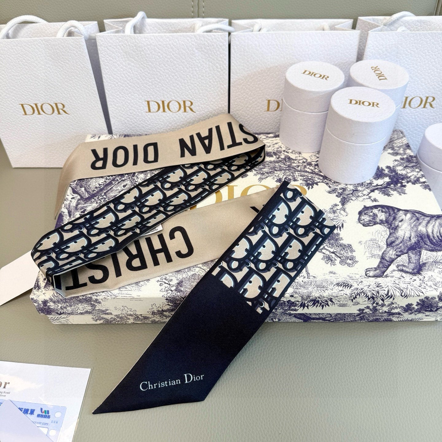 DIOR TWILLY 100 CM IN SILK 714359