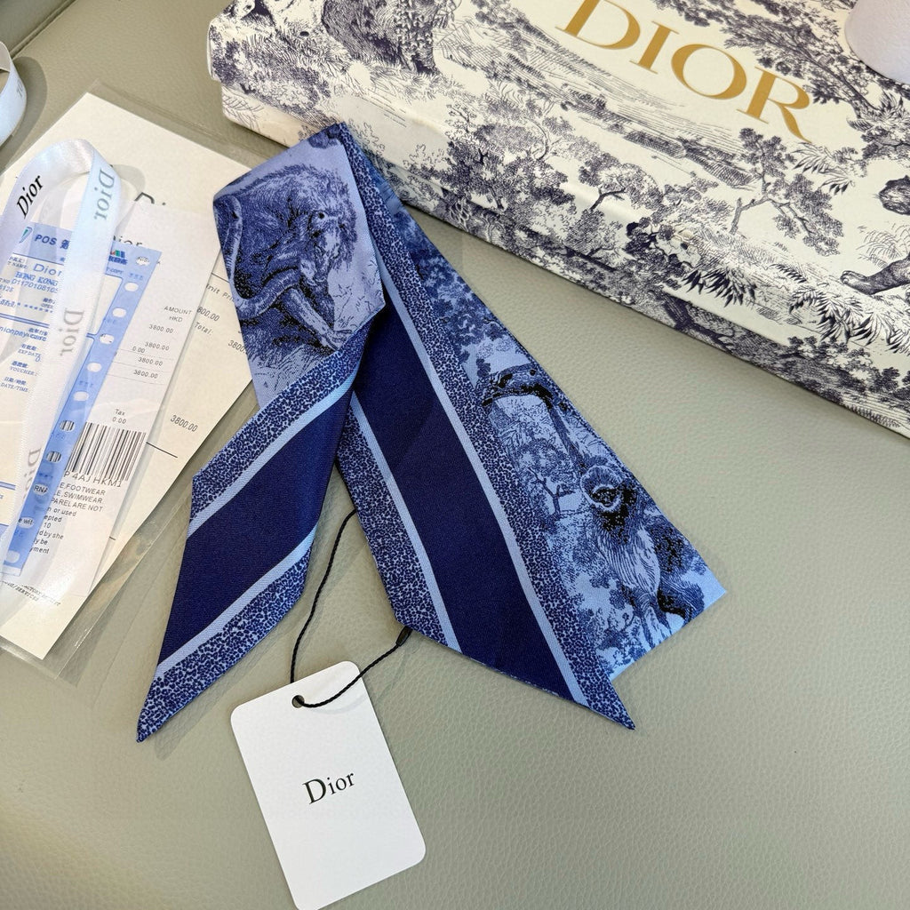 DIOR TWILLY 100 CM IN SILK 714365