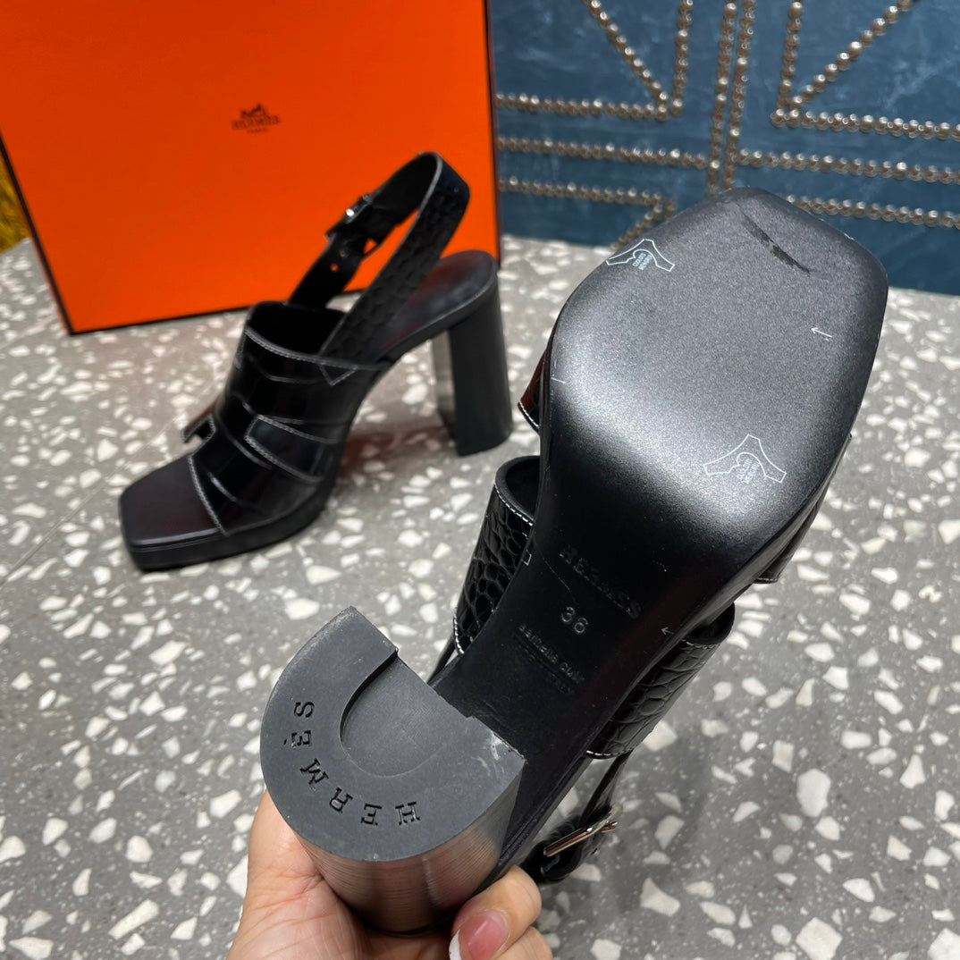 ERIS SANDAL 95 BLACK CALFSKIN