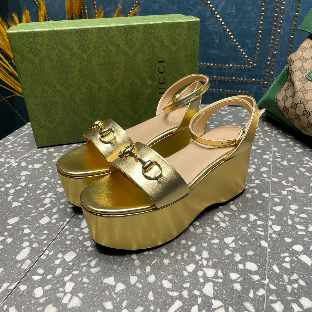 GG HORSEBIT FLATFORM SANDAL METALLIC GOLD CALFSKIN