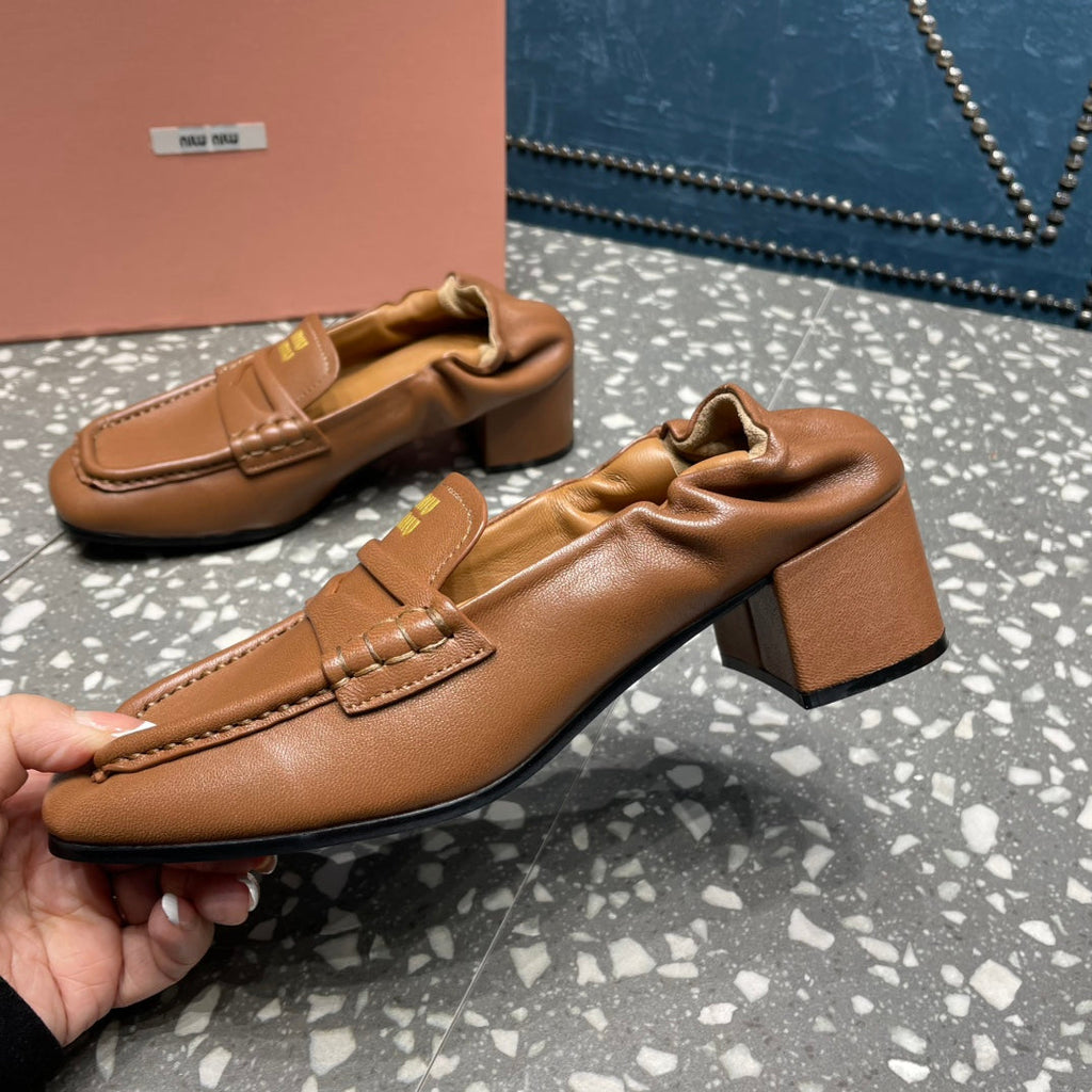 HIGH BROGUE LOAFERS IN CARAMEL BROWN LAMBSKIN