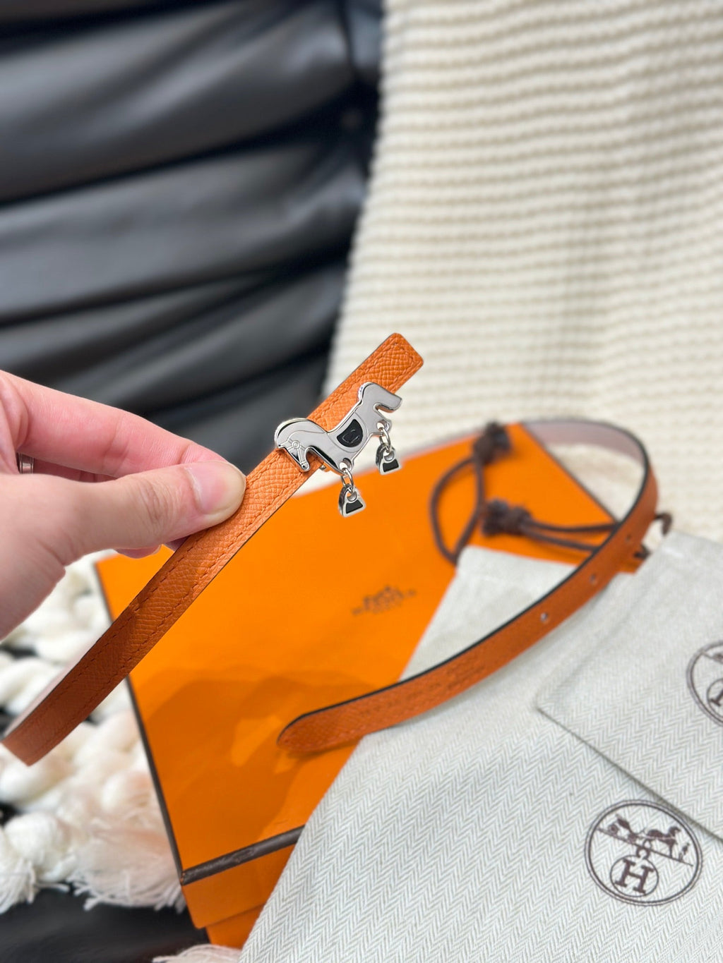 HM ROULIS SILVER BUCKLE & REVERSIBLE ORANGE LEATHER STRAP 13MM