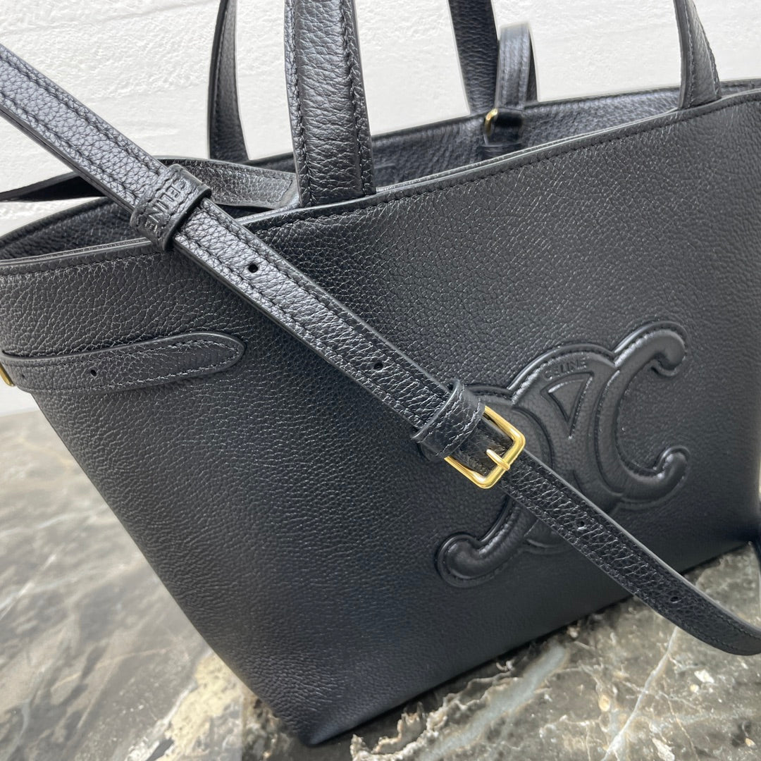 MINI CABAS ANAÏS CUIR TRIOMPHE 21 IN BLACK GRAINED CALFSKIN