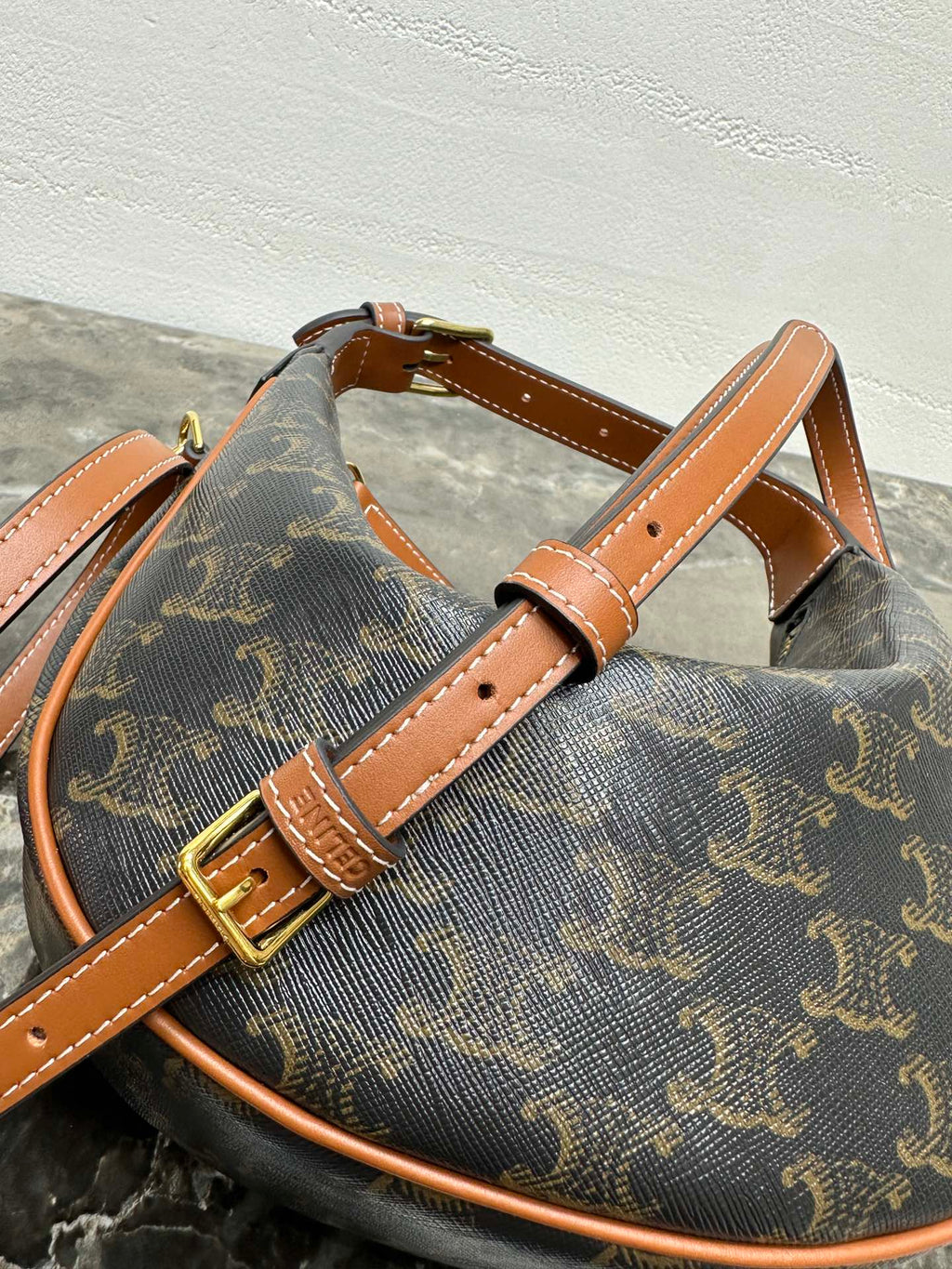 CELINE 25S TEEN LULU BAG 24 IN BLACK TRIOMPHE CANVAS AND BROWN CALFSKIN TRIM