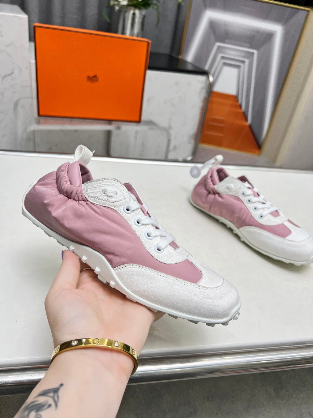 SKATEBOARD SHOES LIGHT PINK MIX WHITE SUEDE