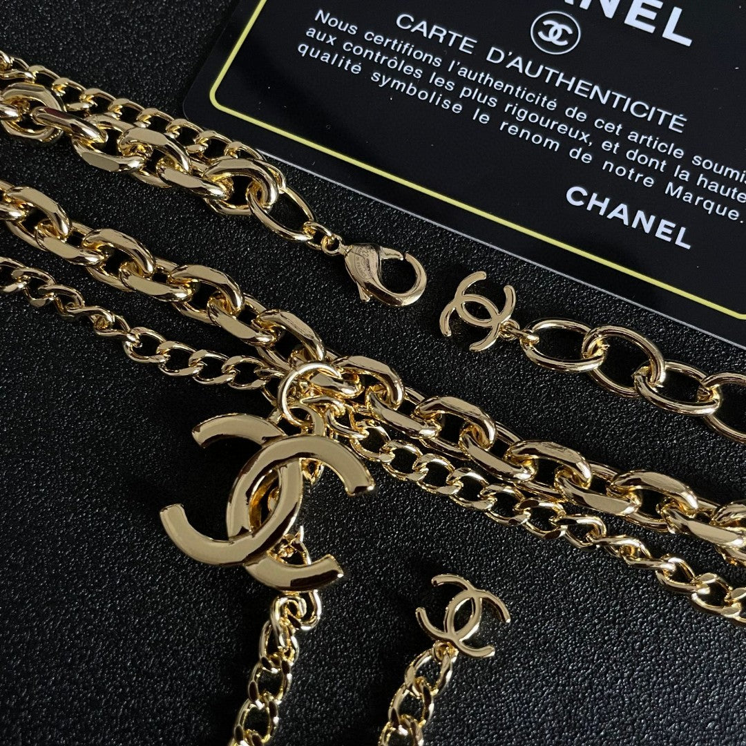 DOUBLE C NECKLACE DOUBLE CHAIN IN GOLD PLATING