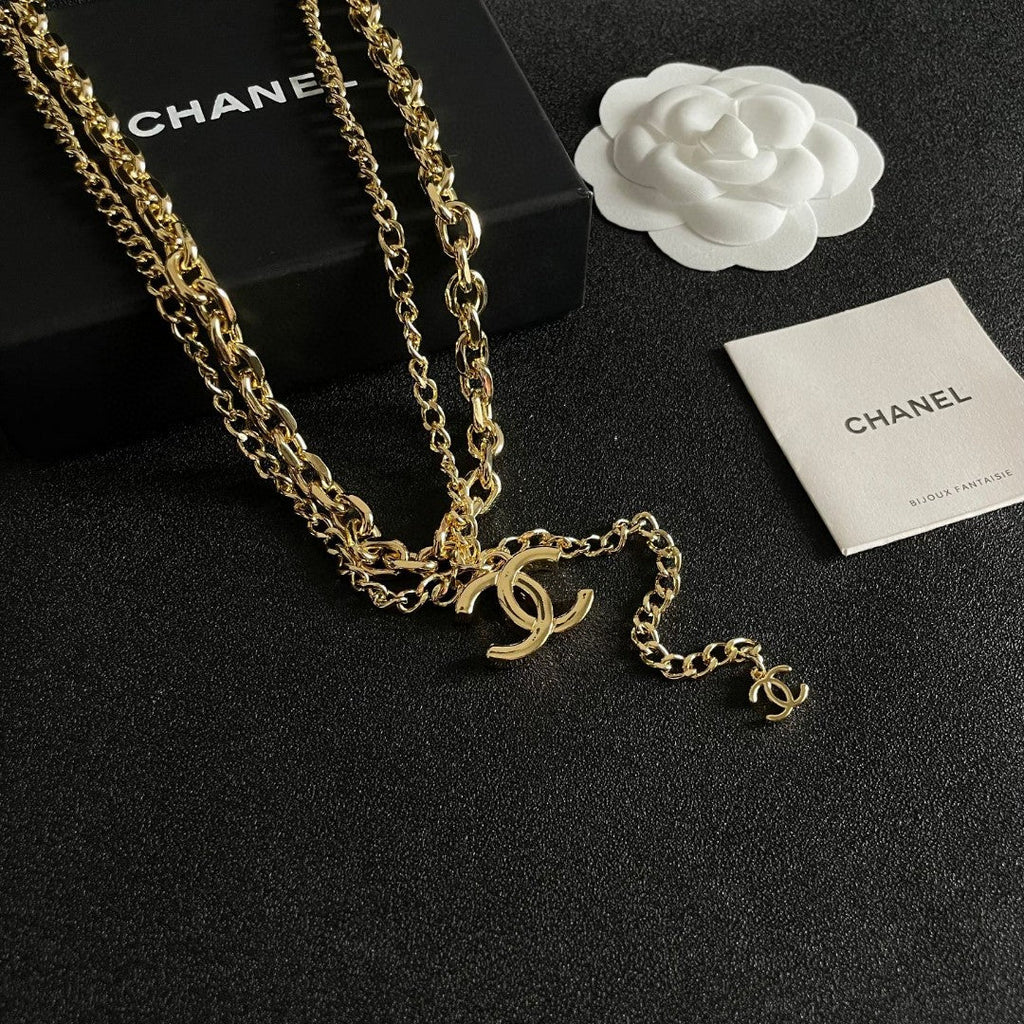 DOUBLE C NECKLACE DOUBLE CHAIN IN GOLD PLATING