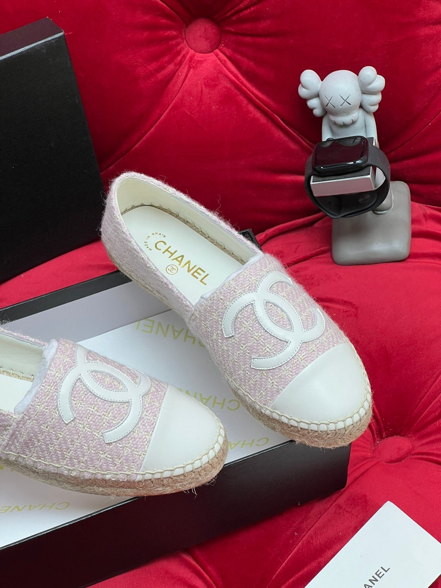 WOVEN LOAFERS IN LIGHT PINK FABRIC