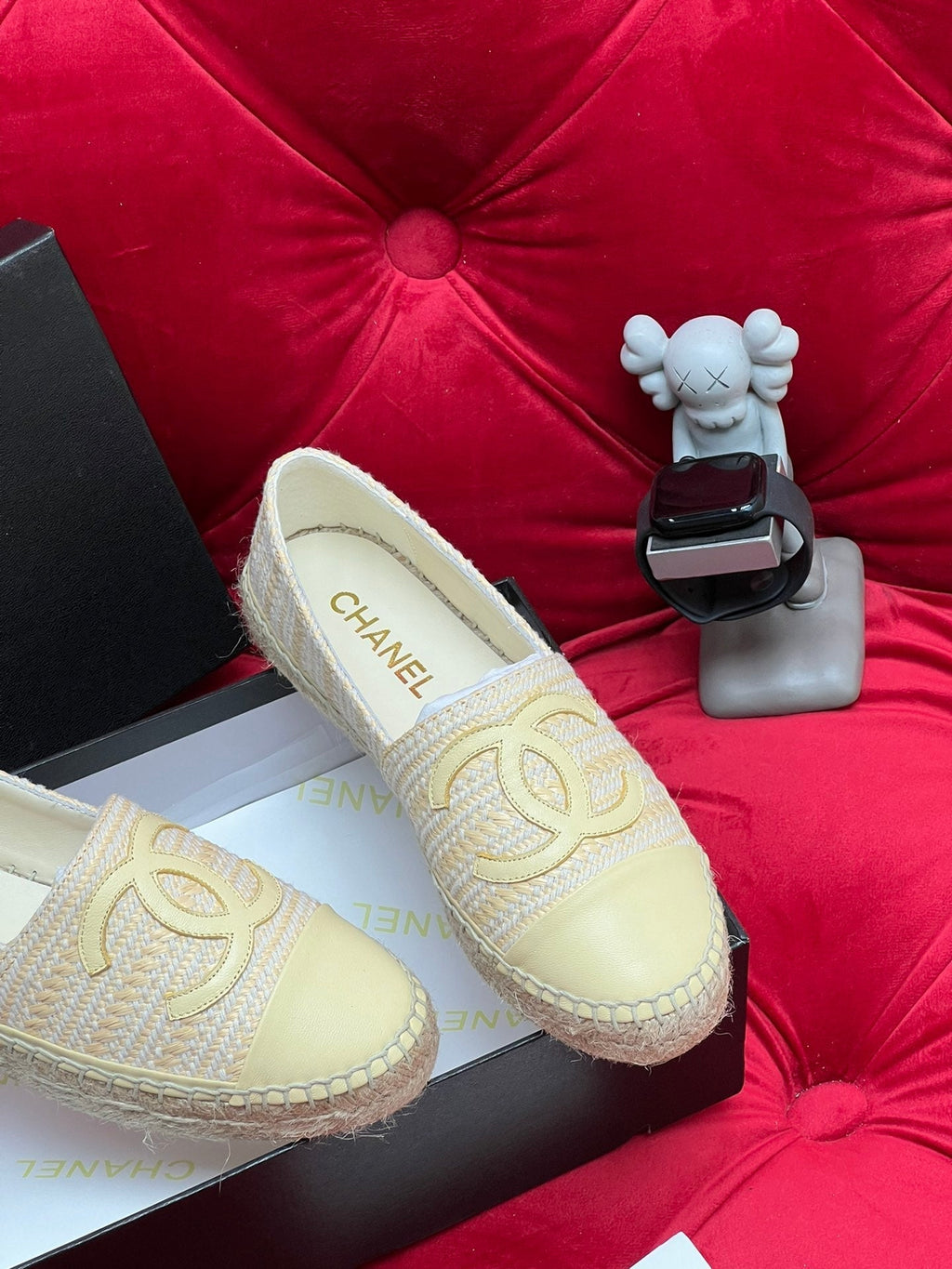 WOVEN LOAFERS IN DARK CREAM FABRIC