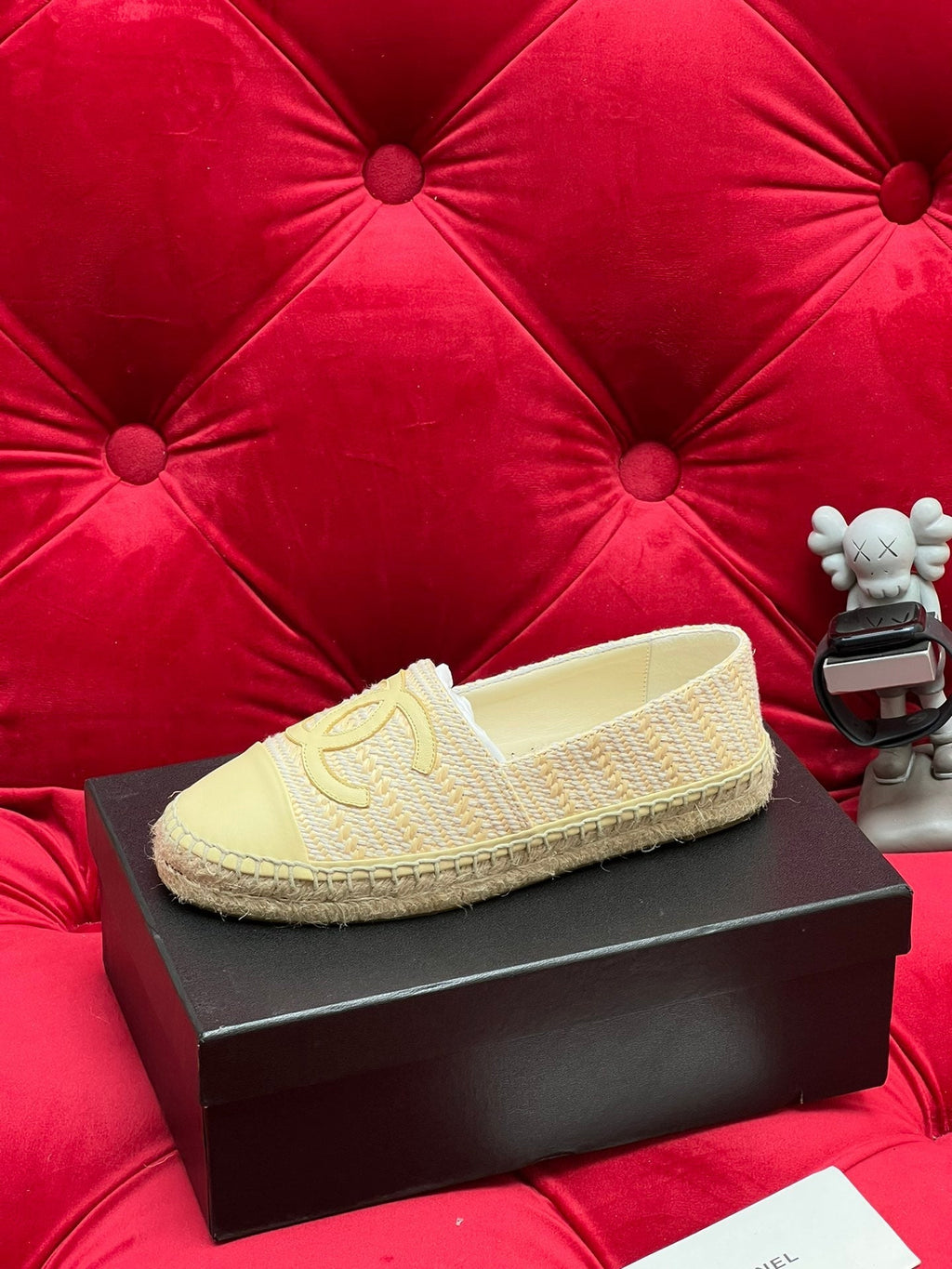 WOVEN LOAFERS IN DARK CREAM FABRIC