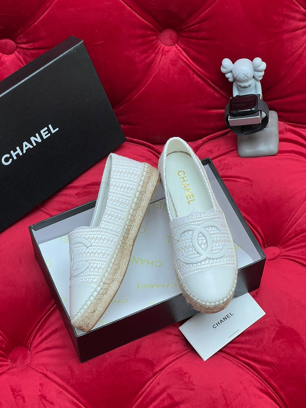 WOVEN LOAFERS IN WHITE FABRIC