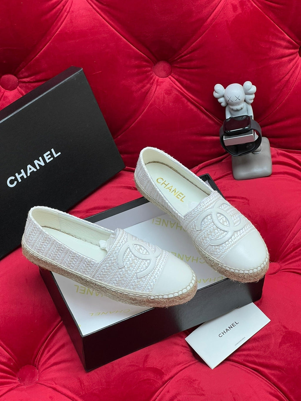 WOVEN LOAFERS IN WHITE FABRIC