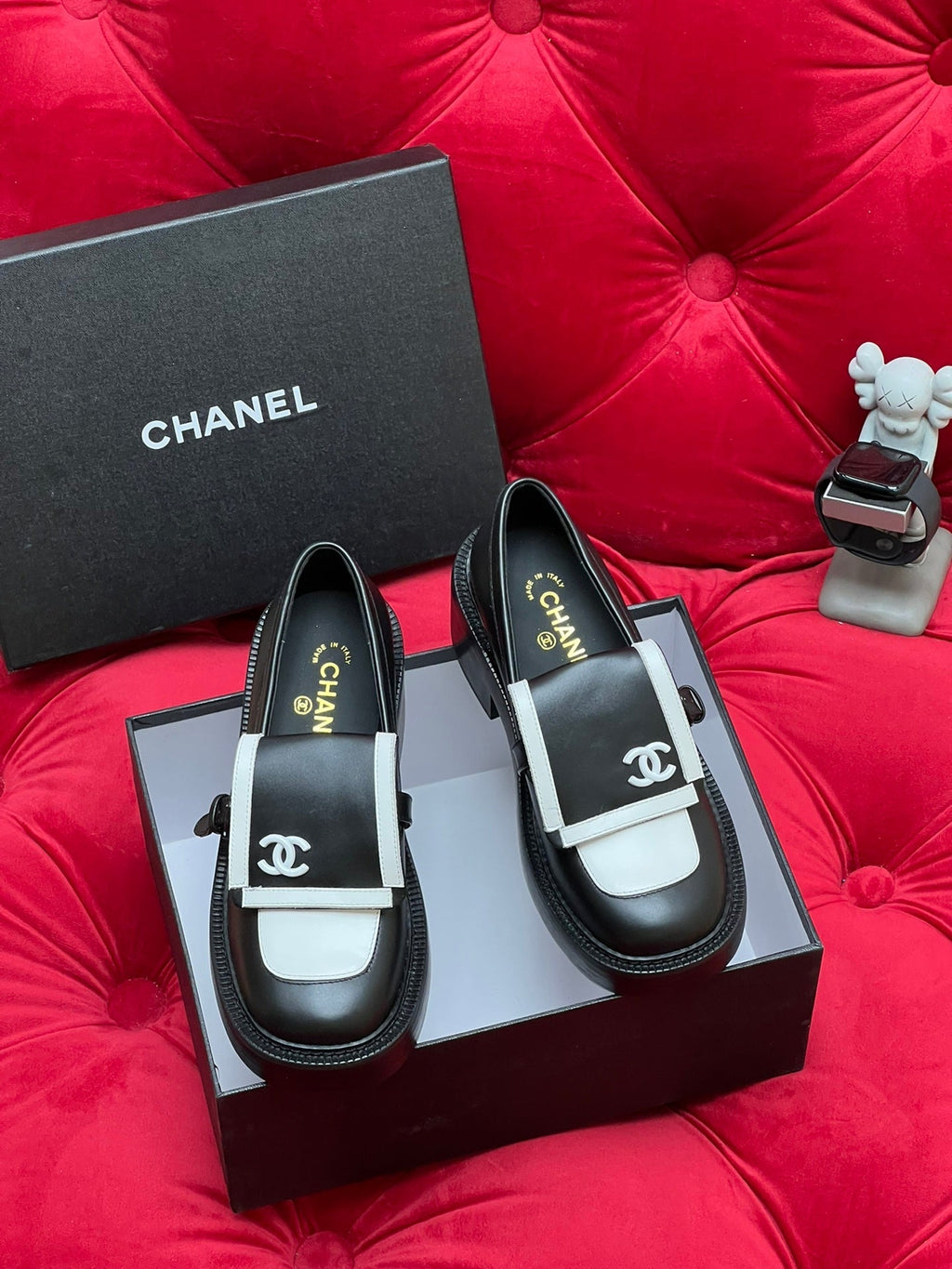 CC MOCCASIN LOAFER IN BLACK MIX WHITE LAMBSKIN