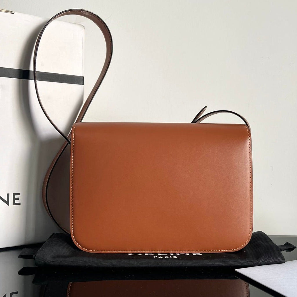 CLASSIQUE TRIOMPHE 22 TAN SMOOTH CALFSKIN