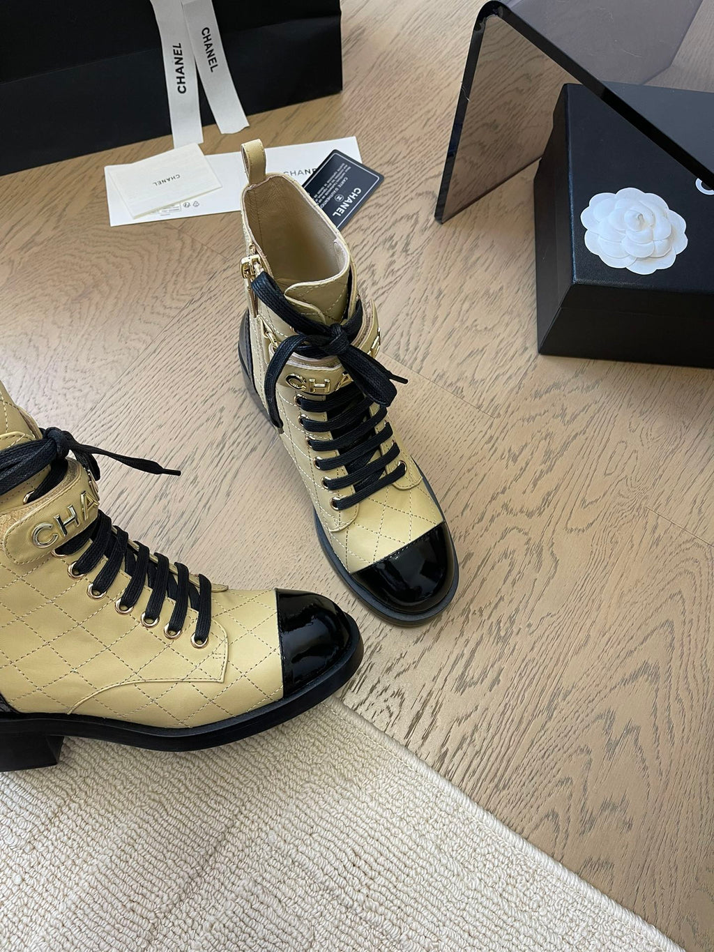 ALPHABET MARTIN BOOTS IN FLAX YELLOW LAMBSKIN