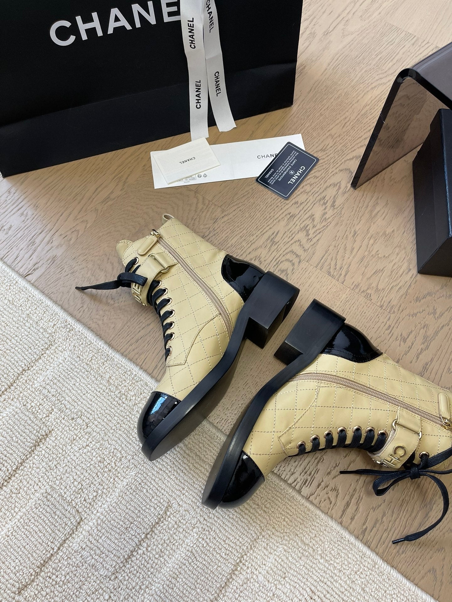 ALPHABET MARTIN BOOTS IN FLAX YELLOW LAMBSKIN