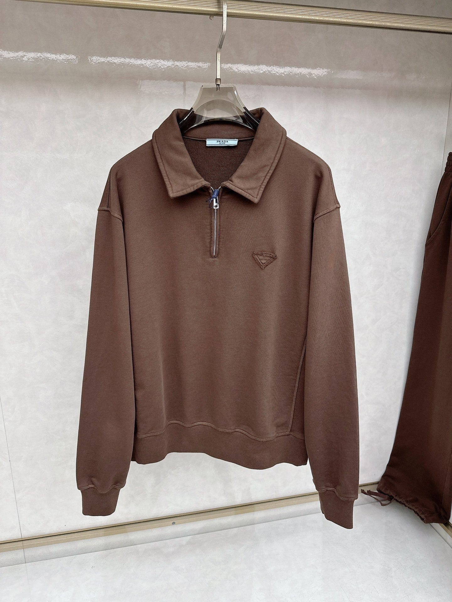 PRADA 25S SWEATSUIT SET 440