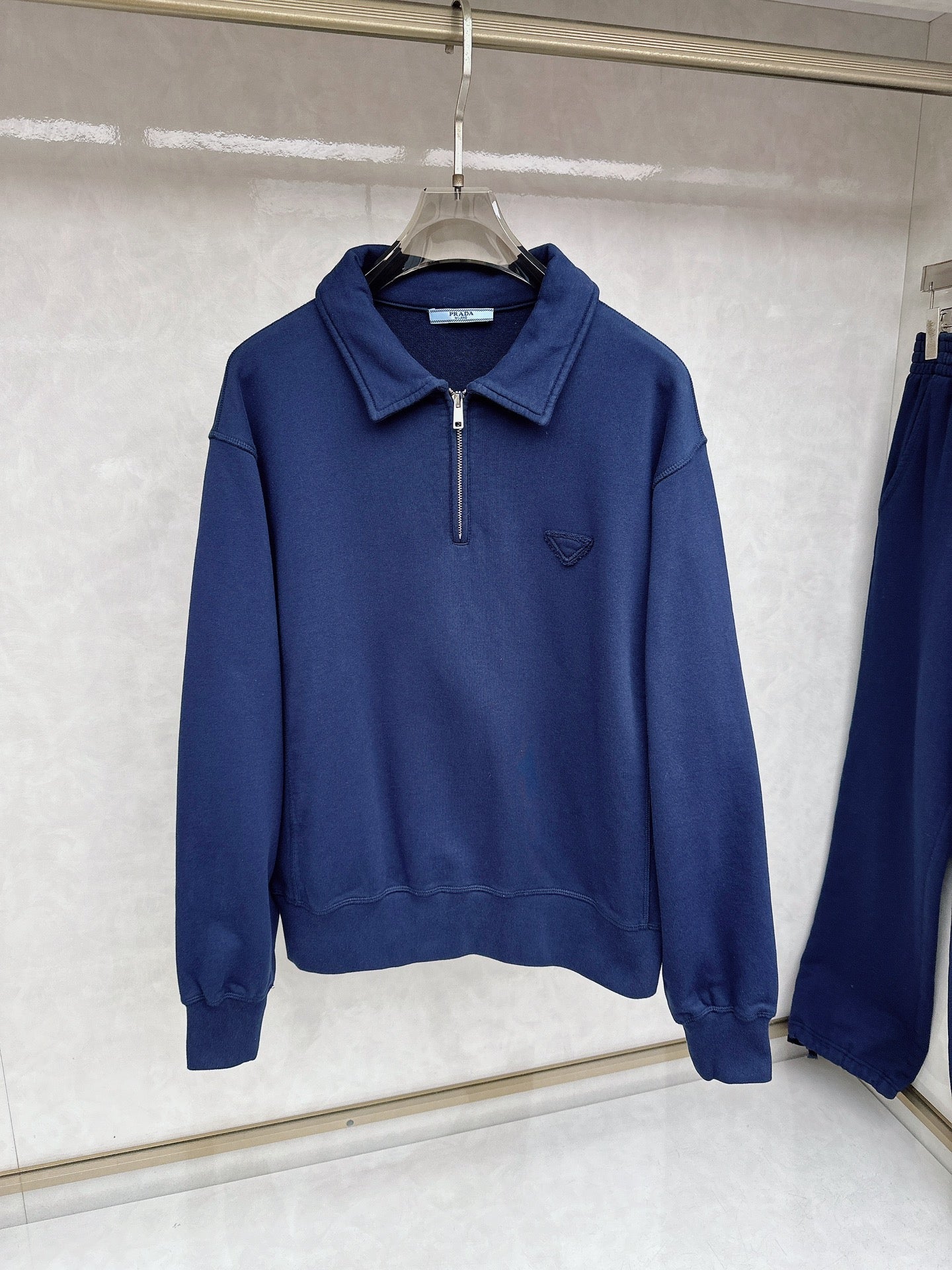 PRADA 25S SWEATSUIT SET 438