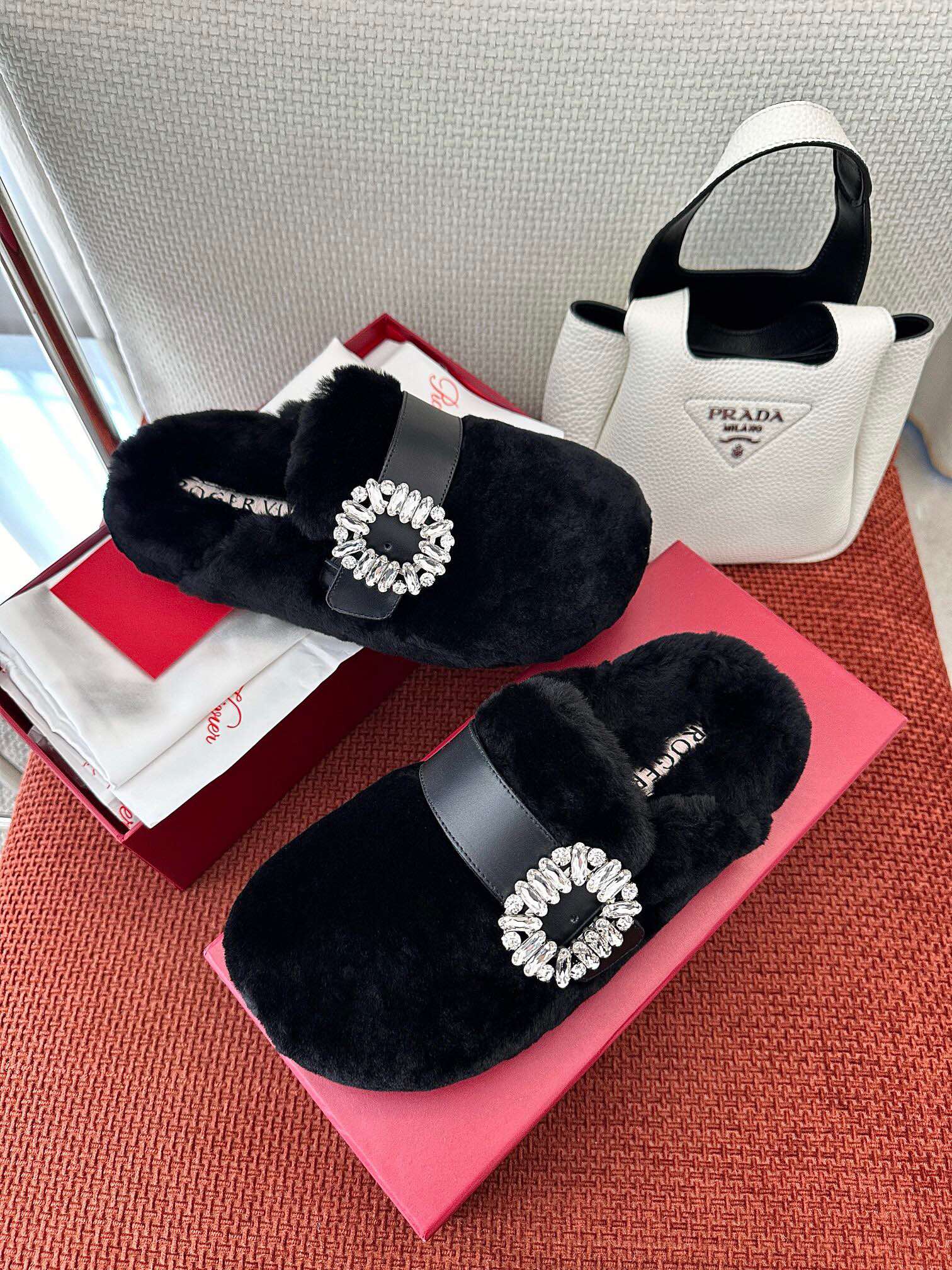 SLIDY VIV' MULES IN BLACK WOOL WITH STRASS BUCKLE