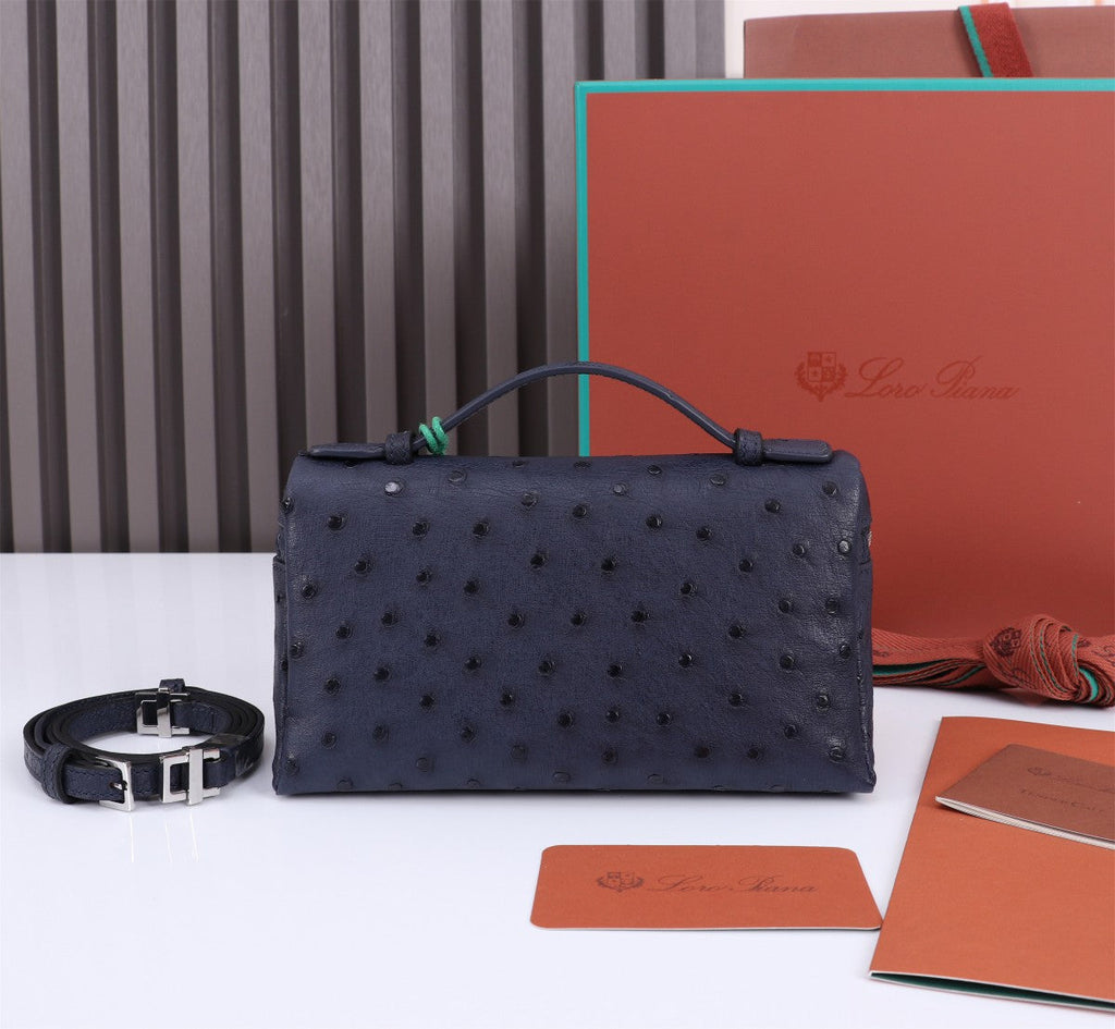 EXTRA POCKET L19 IN SPACE BLUE OSTRICH LEATHER