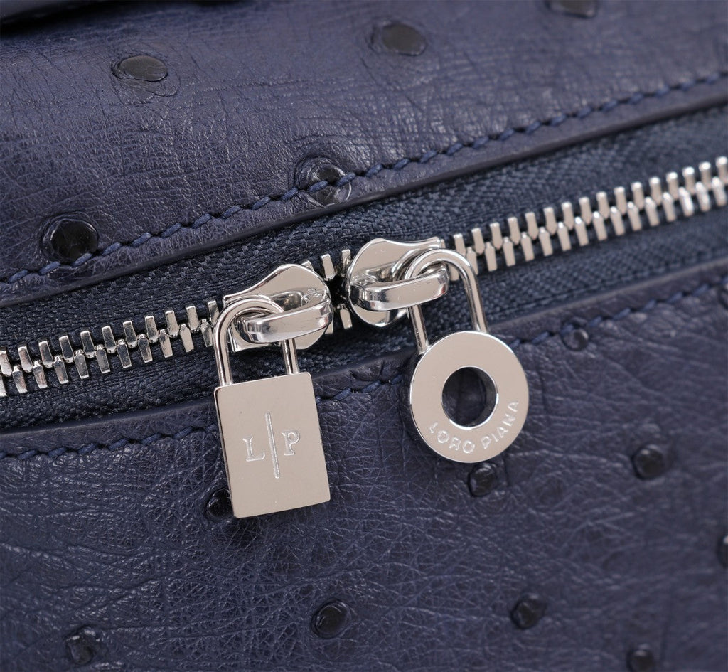 EXTRA POCKET L19 IN SPACE BLUE OSTRICH LEATHER