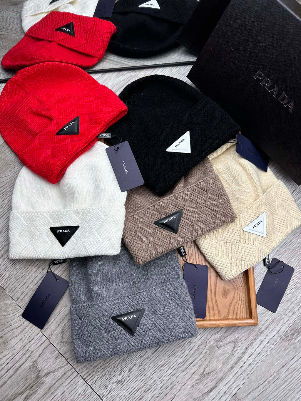 BEANIE HAT IN SHADOW GRAY WOOL AND RABBIT FUR 342034