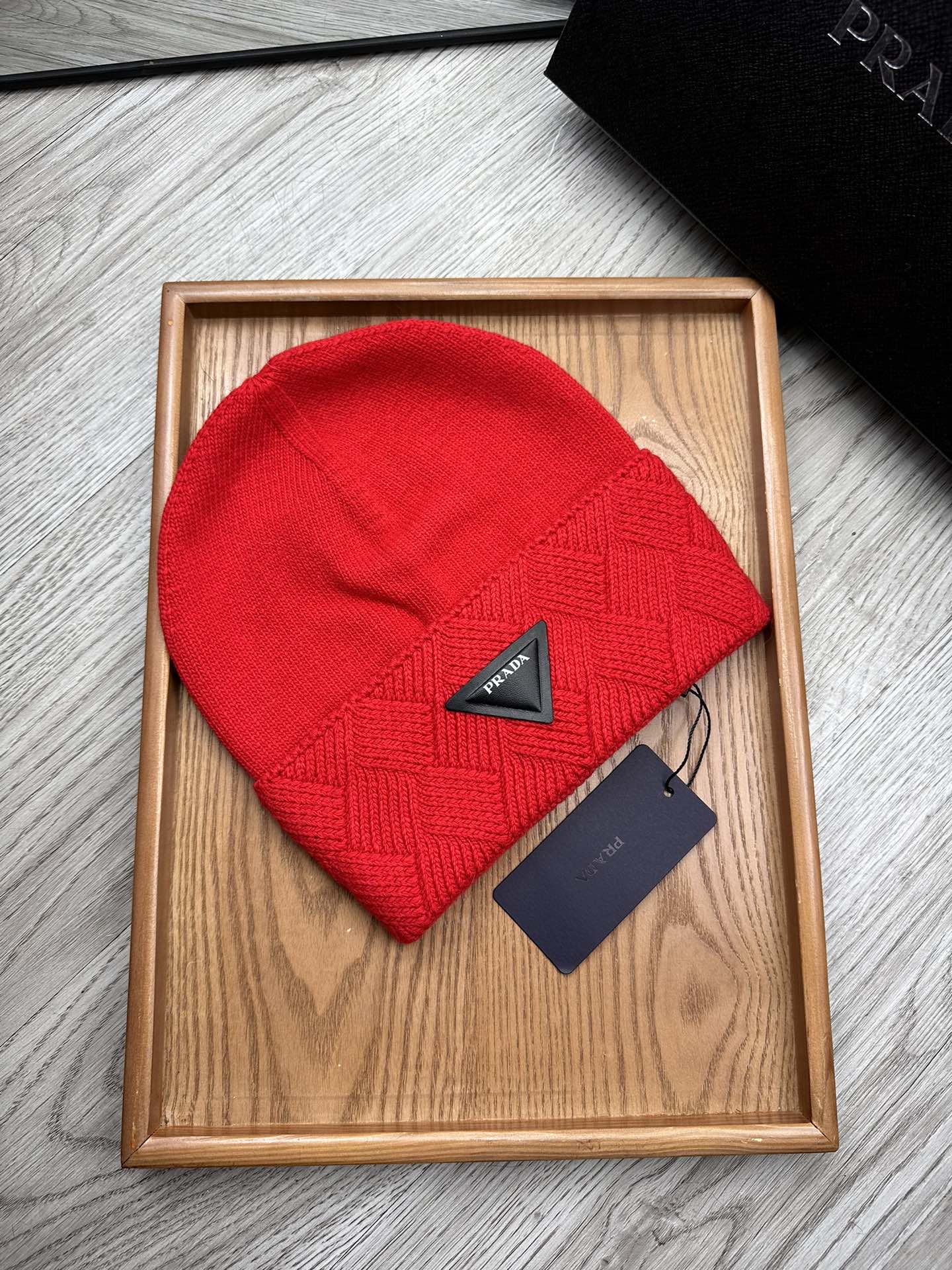 BEANIE HAT IN CHERRY RED WOOL AND RABBIT FUR 342036