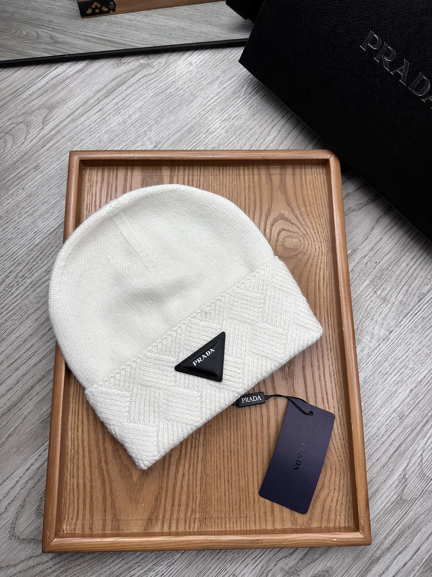 BEANIE HAT IN WHITE WOOL AND RABBIT FUR 342037