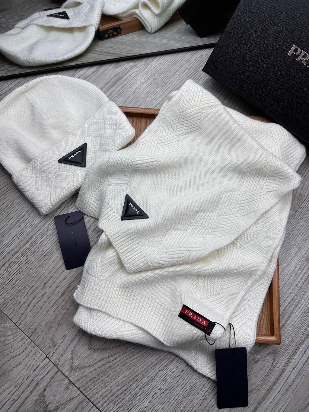 SET SCARF AND HAT IN WHITE WOOL AND RABBIT FUR 397408