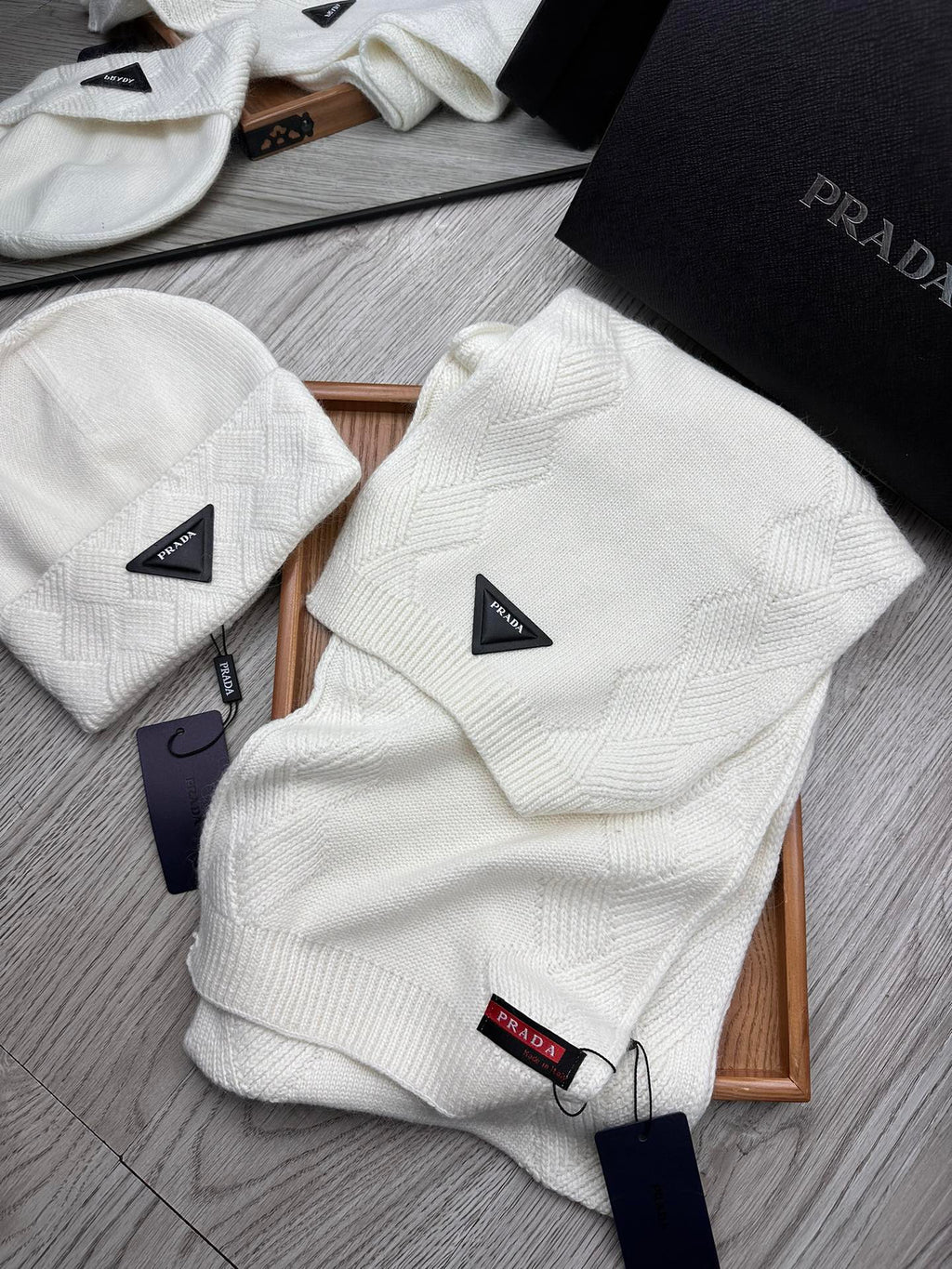 SET SCARF AND HAT IN WHITE WOOL AND RABBIT FUR 397408