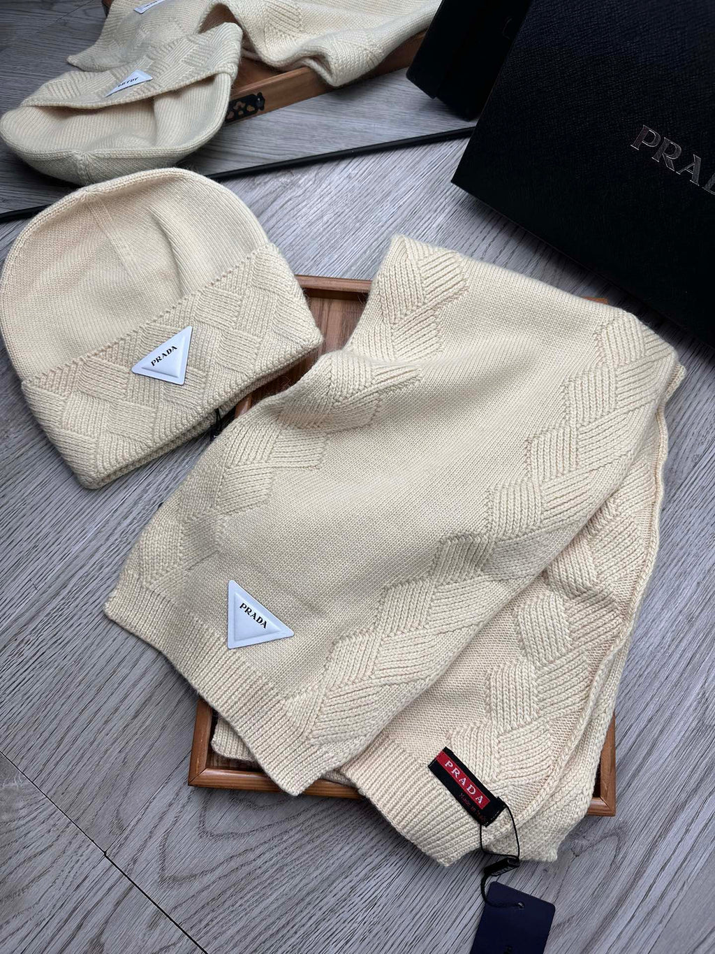 SET SCARF AND HAT IN BISQUE BEIGE WOOL AND RABBIT FUR 397405