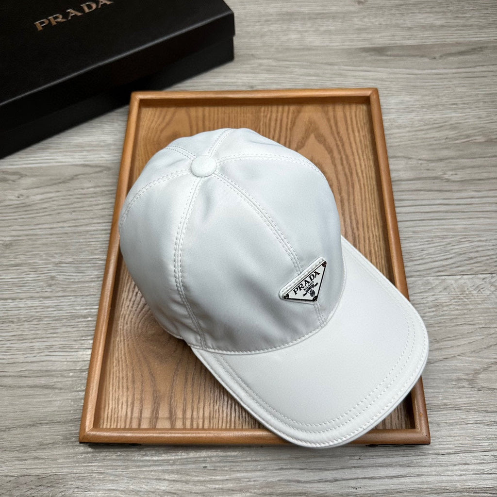 BASEBALL HAT IN WHITE RE-NYLON 214511