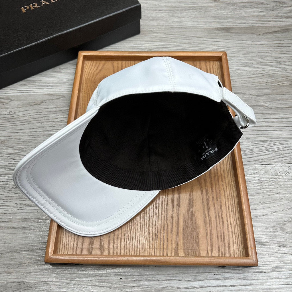 BASEBALL HAT IN WHITE RE-NYLON 214511