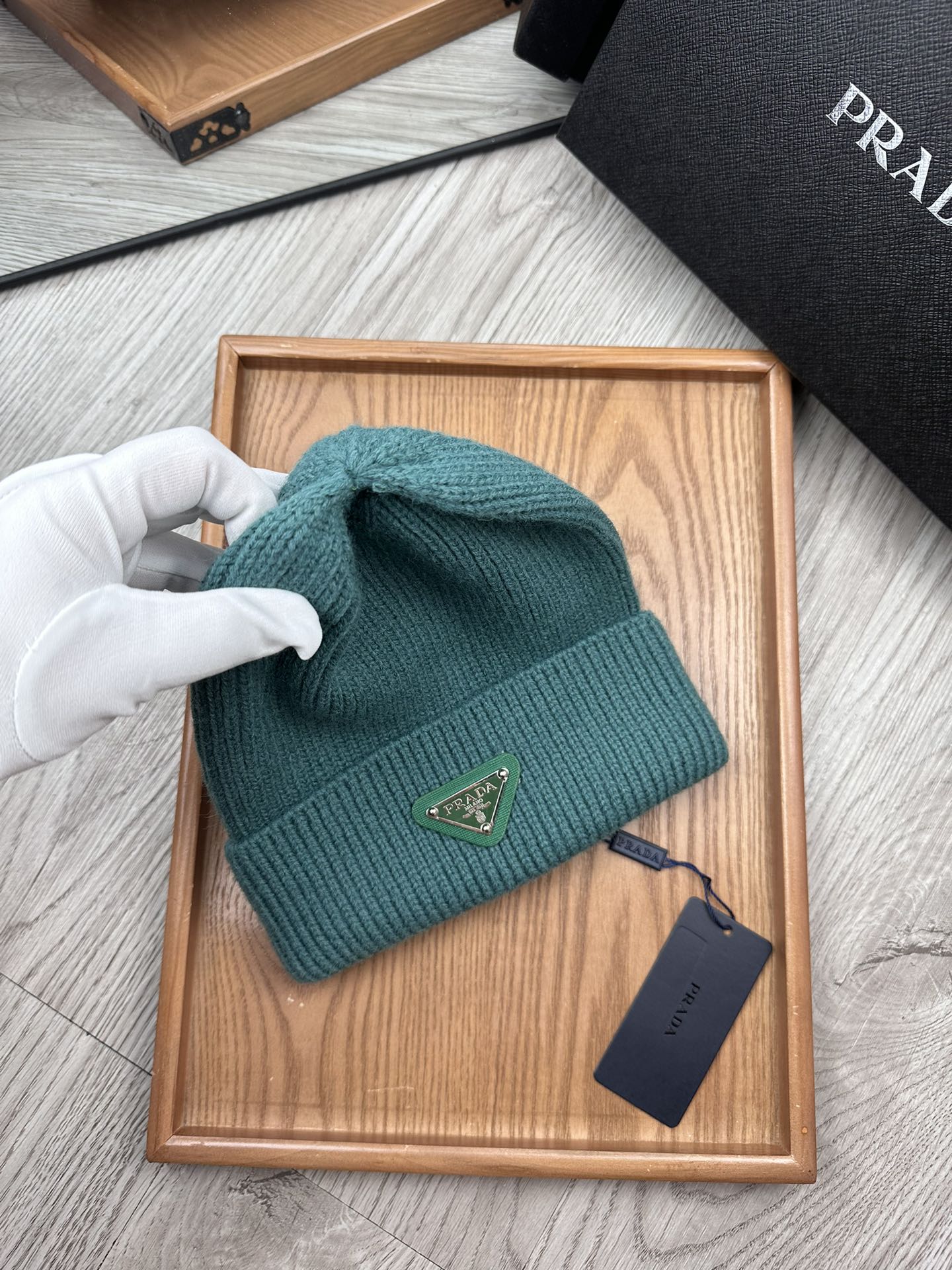 BEANIE HAT IN TEAL GREEN WOOL 332392