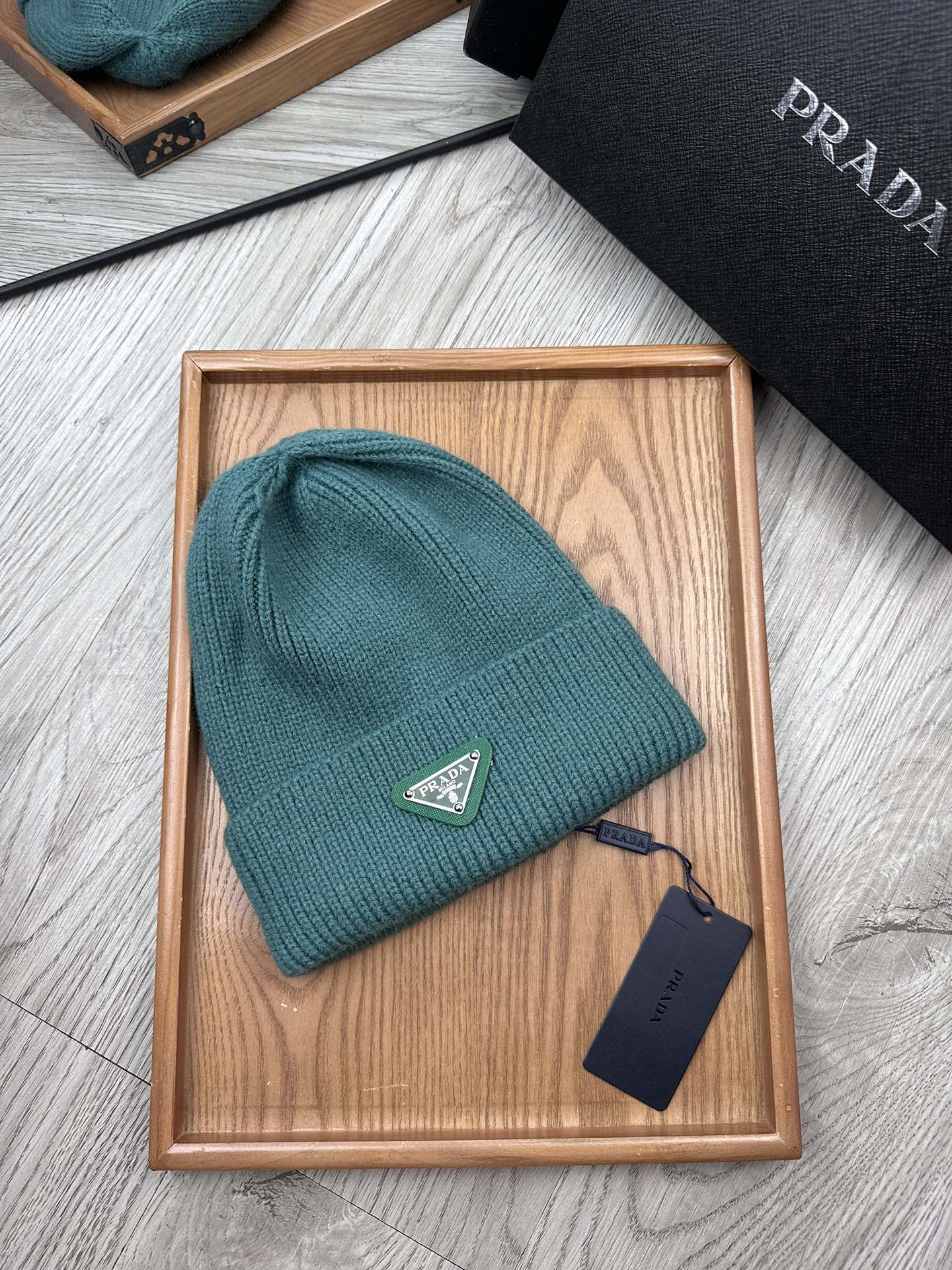 BEANIE HAT IN TEAL GREEN WOOL 332392